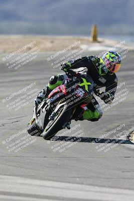 media/Jan-15-2026-Racers Edge (Thu) [[dfebeb70ab]]/3-B Group/Session 1 (Turns 9 and 8)/